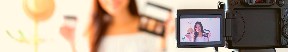 6 Big Benefits Of Starting A Vlog For Your Business